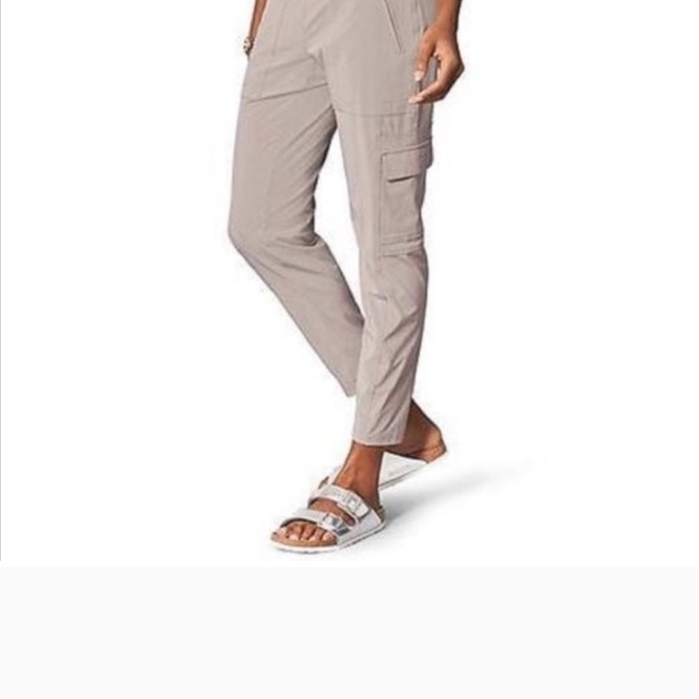 Athleta Tan Chelsea Cargo Pants Relaxed Fit